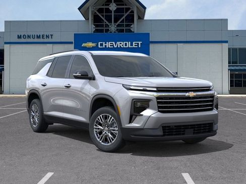 New 2026 Chevrolet Traverse LT w/ Driver Confidence Package image 7