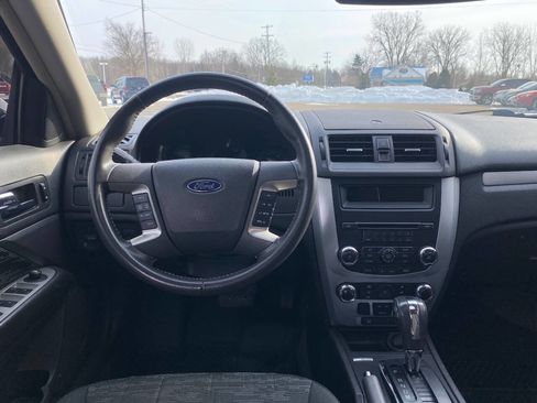 Used 2012 Ford Fusion SE image 18