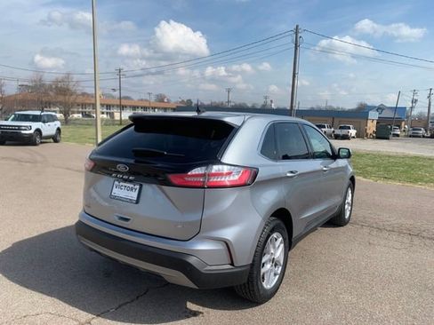 Used 2024 Ford Edge SEL image 7