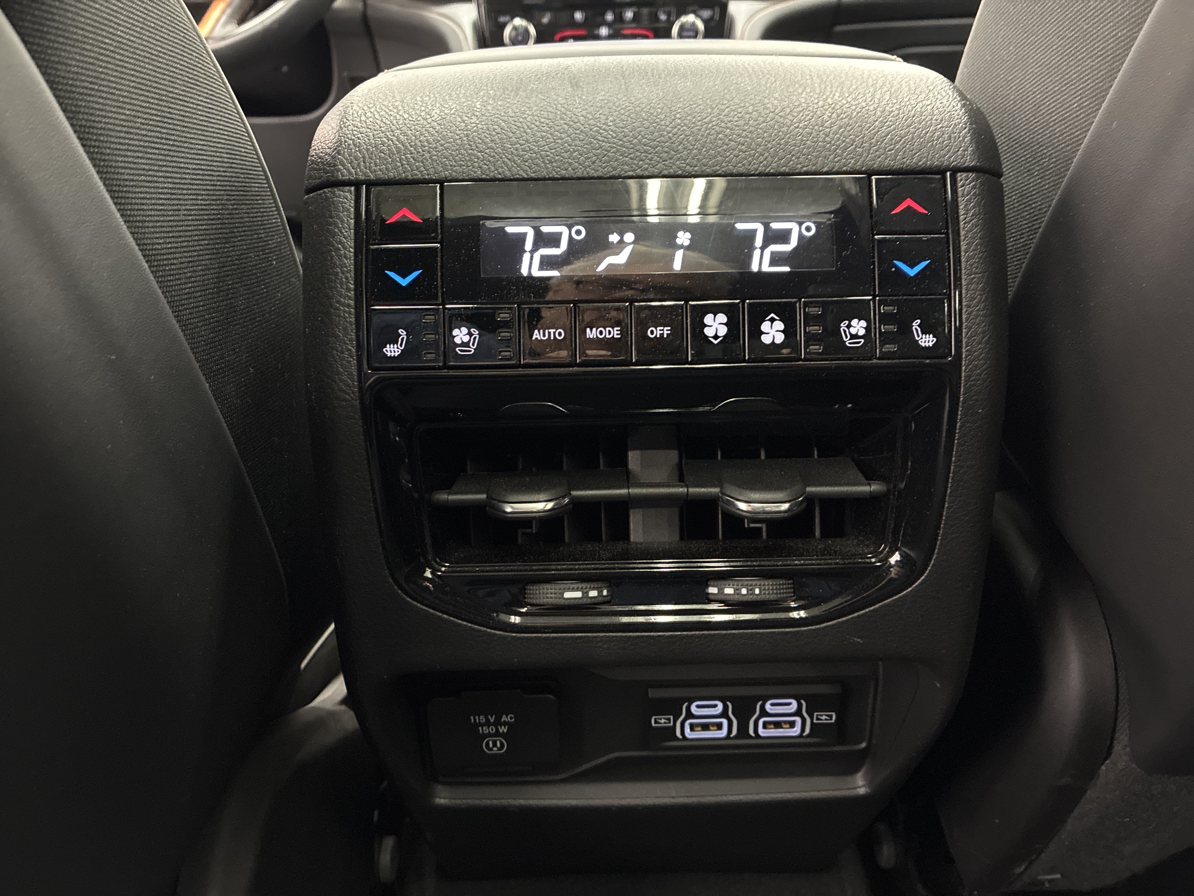 Certified 2024 Jeep Grand Cherokee Summit AWD/4WD image 13