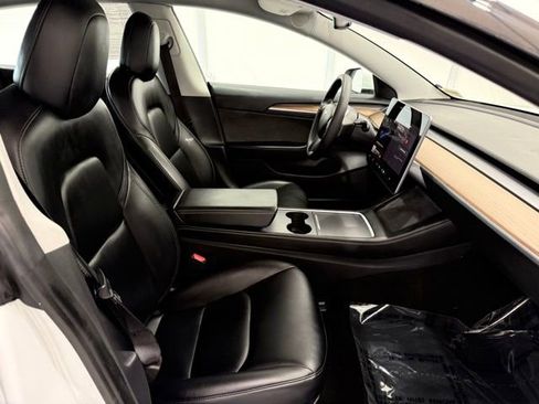 Used 2021 Tesla Model 3 Standard Range Plus RWD image 20