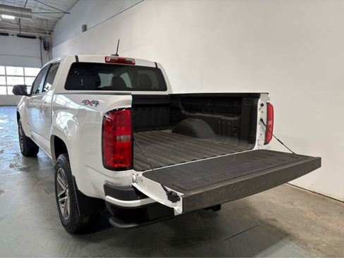 Used 2021 Chevrolet Colorado W/T image 4