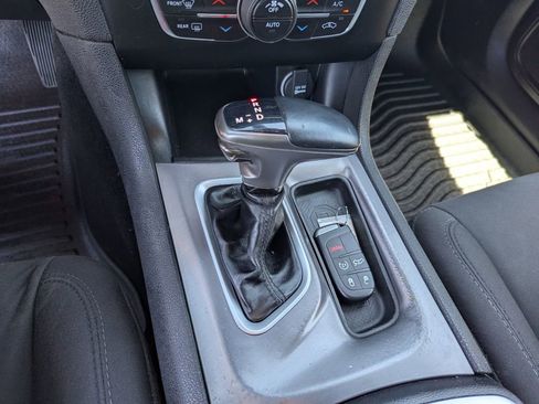 Used 2020 Dodge Charger R/T RWD image 14