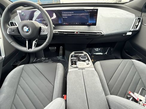 New 2026 BMW iX xDrive45 w/ M Sport Package AWD/4WD image 18