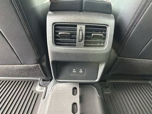 New 2026 Nissan Rogue SV AWD/4WD image 25