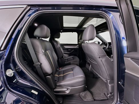 Used 2024 MAZDA CX-90 Plug-In Hybrid w/ Premium Plus image 30