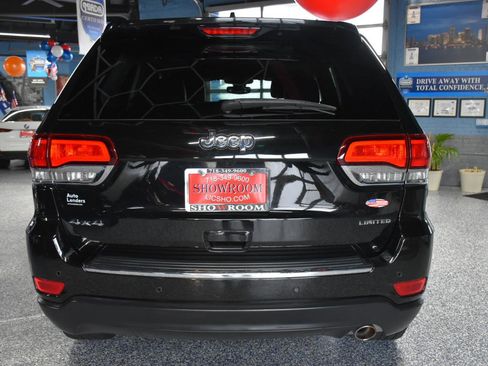 Used 2021 Jeep Grand Cherokee Limited w/ Premium Lighting Group image 4