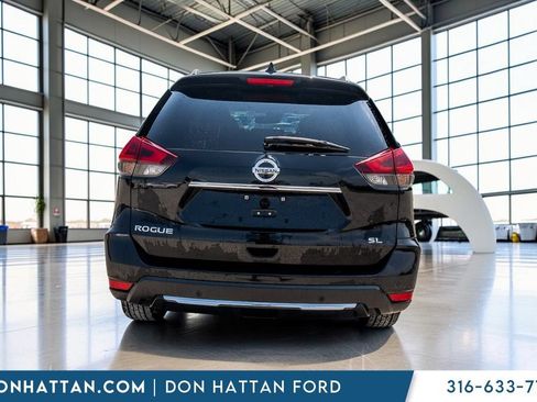 Used 2019 Nissan Rogue SL FWD image 26