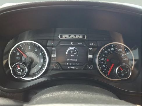 Used 2019 RAM 1500 Big Horn AWD/4WD image 18