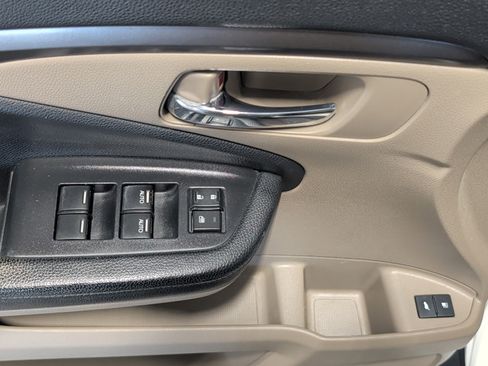 Used 2017 Honda Pilot EX-L image 7