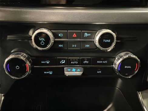 Used 2025 Ford F150 XLT w/ Equipment Group 301A Standard image 8