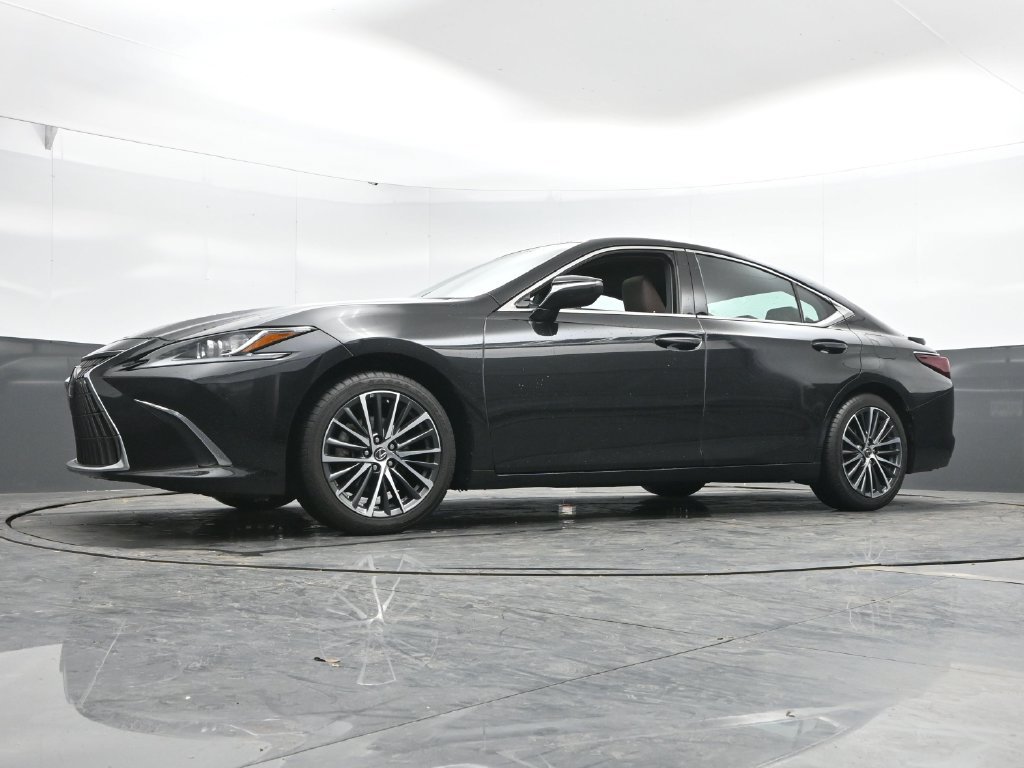 Used 2023 Lexus ES 350 w/ Premium Package FWD image 43