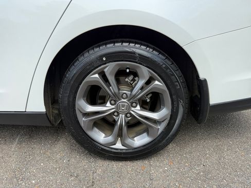 Certified 2024 Honda Accord EX image 26