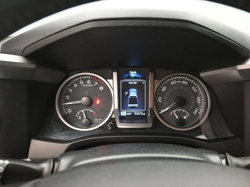Used 2021 Toyota Tacoma Limited w/ Nightshade Package AWD/4WD image 30