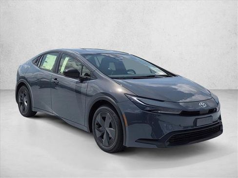 New 2026 Toyota Prius LE FWD image 7