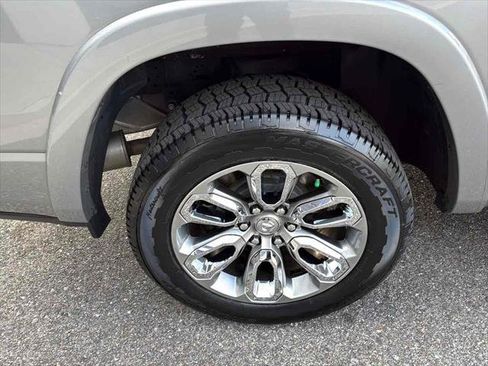 Used 2022 RAM 1500 Laramie w/ Sport Appearance Package AWD/4WD image 15