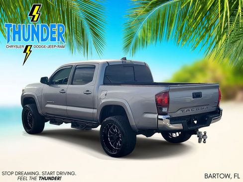 Used 2021 Toyota Tacoma SR5 RWD image 3