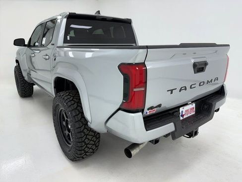New 2026 Toyota Tacoma SR5 AWD/4WD image 38
