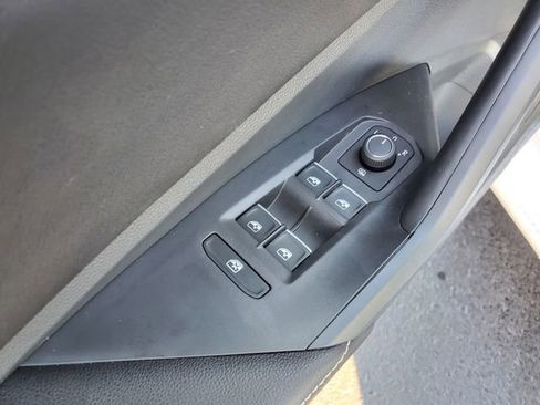 New 2025 Volkswagen Jetta S image 13