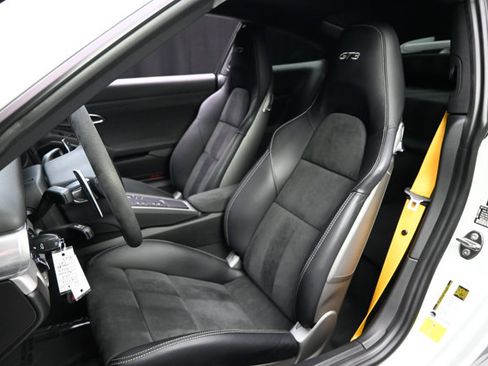Used 2015 Porsche 911 GT3 image 54