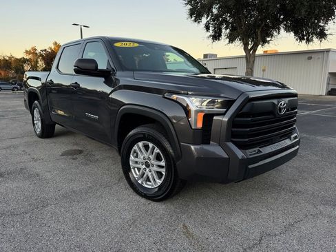 Used 2022 Toyota Tundra SR5 image 11