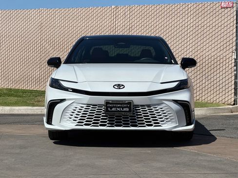 Used 2025 Toyota Camry XSE w/ Premium Package AWD/4WD image 10