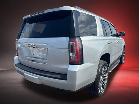 Certified 2017 GMC Yukon SLT AWD/4WD image 4