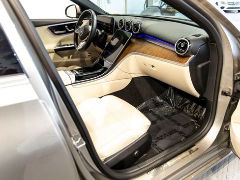Used 2024 Mercedes-Benz C 300 C 300 image 28