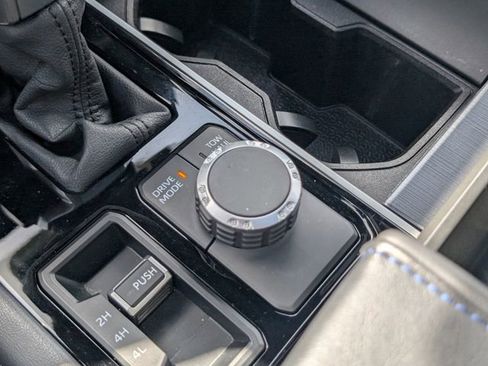 Used 2024 Toyota Tundra Platinum image 25