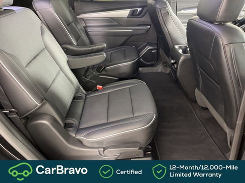 Certified 2025 Buick Enclave Preferred AWD/4WD image 19