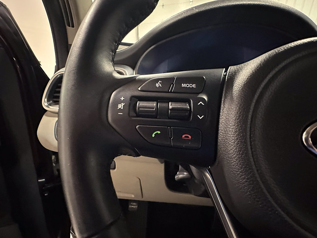 Used 2017 Kia Sorento EX FWD image 33