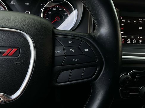 Used 2022 Dodge Charger SXT image 32