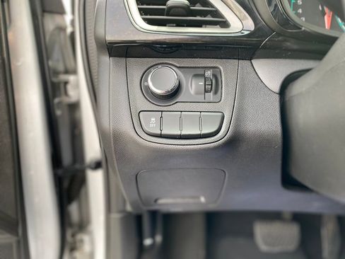 Used 2021 Chevrolet Spark LT FWD image 30