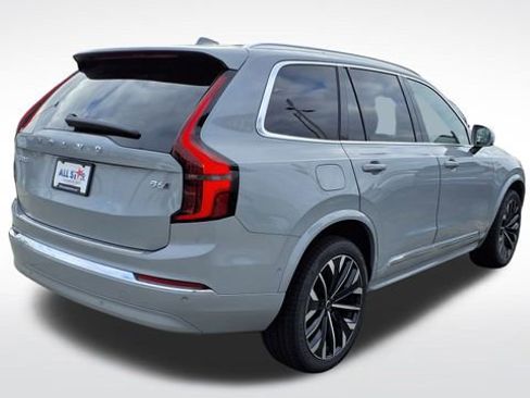 New 2026 Volvo XC90 B6 Plus w/ Protection Package Premier AWD/4WD image 7