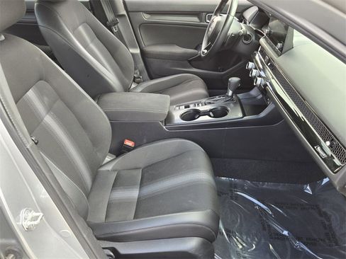 Used 2025 Honda Civic Sport image 18