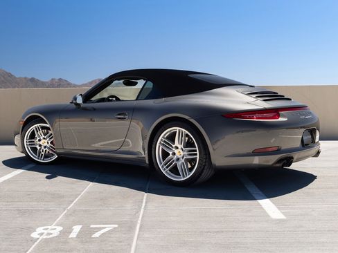 Used 2014 Porsche 911 Carrera 4S AWD/4WD image 8
