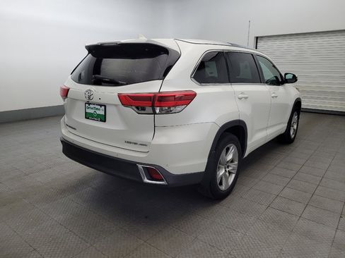 Used 2017 Toyota Highlander Limited image 9
