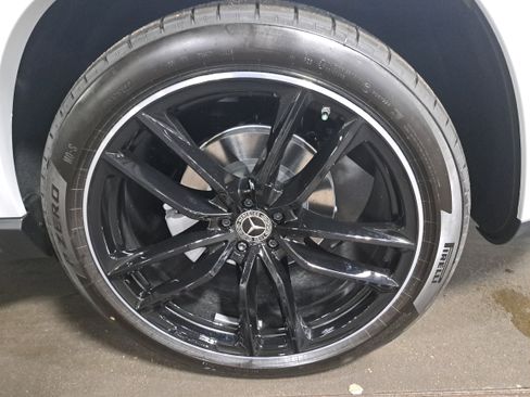 New 2026 Mercedes-Benz GLS 450 4MATIC image 34
