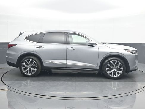 Used 2024 Acura MDX SH-AWD w/ Technology Package image 7