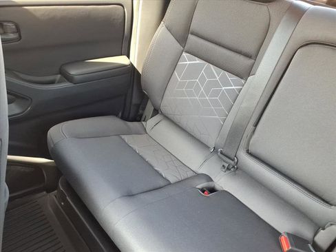 Used 2026 Nissan Frontier SV w/ Tow Package image 22