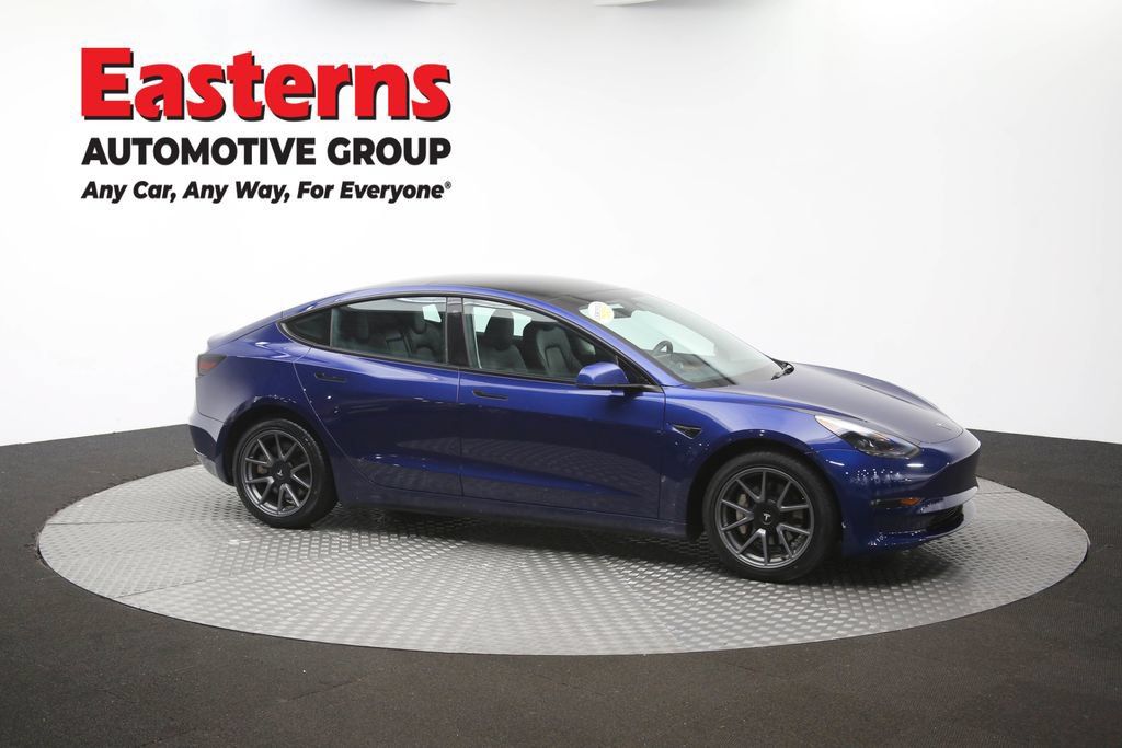 Used 2023 Tesla Model 3 Standard Range RWD image 43