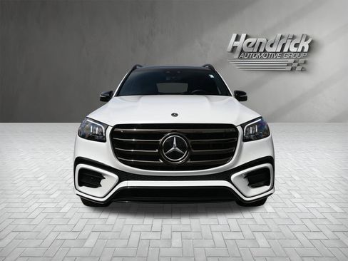 Used 2025 Mercedes-Benz GLS 580 GLS 580 image 6