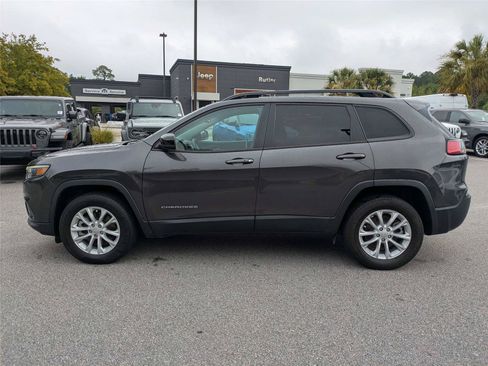 Certified 2022 Jeep Cherokee Latitude Lux AWD/4WD image 4