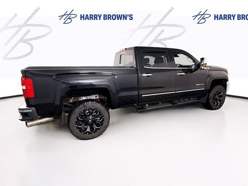 Used 2017 GMC Sierra 3500 SLT w/ Duramax Plus Package image 32