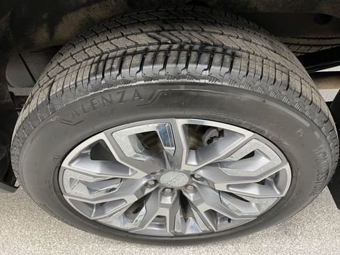 Used 2025 GMC Sierra 1500 Denali w/ Denali Reserve Package image 15