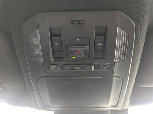 Used 2023 Toyota Highlander Platinum image 26