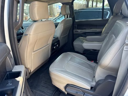 Used 2018 Ford Expedition Max Limited w/ Equipment Group 301A RWD image 5