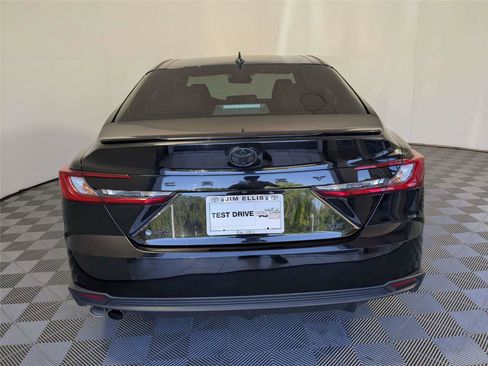 Certified 2025 Toyota Camry SE w/ Multimedia Upgrade Package FWD image 7