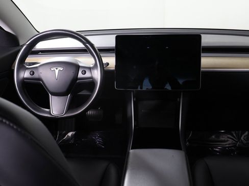 Used 2018 Tesla Model 3 Long Range image 30