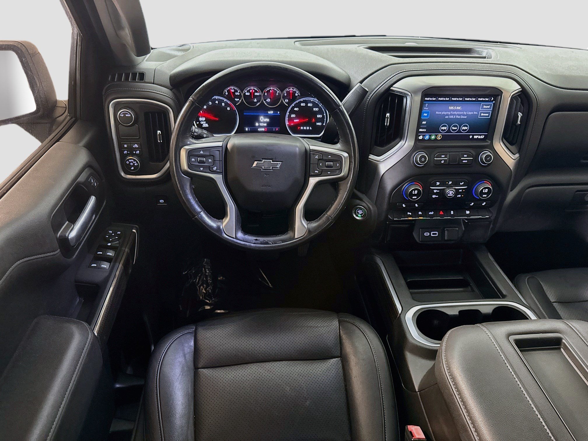 Used 2021 Chevrolet Silverado 1500 RST w/ Safety Package RWD image 16